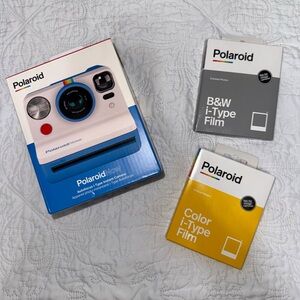 Polaroid Now Blue Camera and white with Film Set